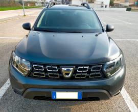 DACIA DUSTER DCI 4X4 - N1- IN BUONE CONDIZIONI.
