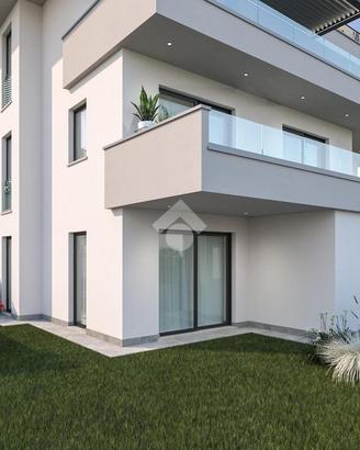 3 LOCALI A DESENZANO DEL GARDA