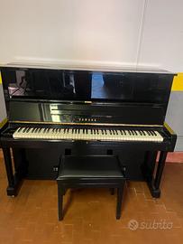 Pianoforte Yamaha U1H rigenerato