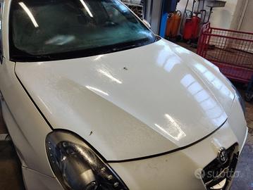 Cofano ALFA ROMEO GIULIETTA del 2014