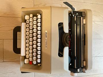 Macchina scrivere Olivetti Lettera 35