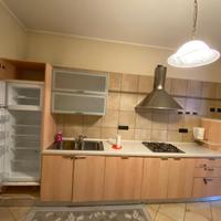 Cucina completa di elettrodomestici