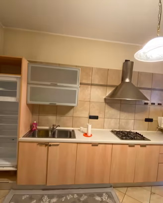 Cucina completa di elettrodomestici