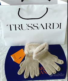 Guanti in lana con bordo in pelliccia ecologica