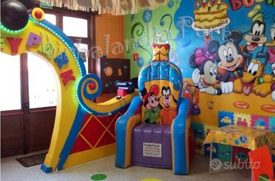 Troni e Poltrone per Sala Feste e Angolo Foto