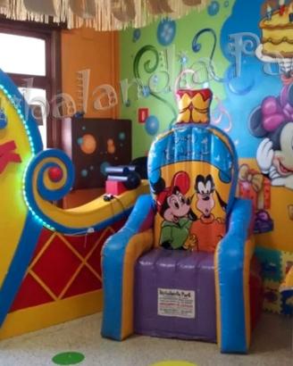 Troni e Poltrone per Sala Feste e Angolo Foto