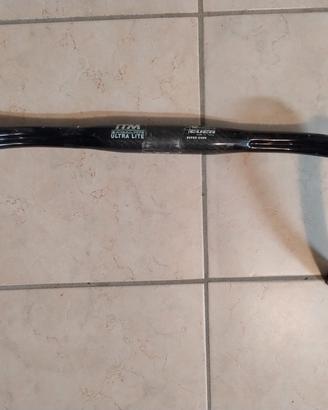 manubrio bici da corsa ultra lite