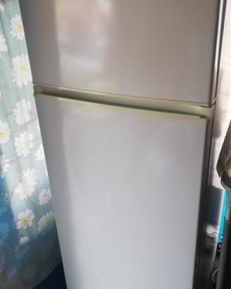 frigorifero, alto 1,60 
