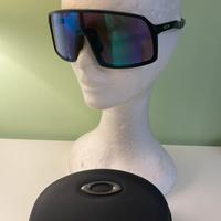 Occhiali Oakley sutro