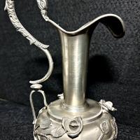 🏺 Brocca decorativa in metallo / Ever Art Nouveau