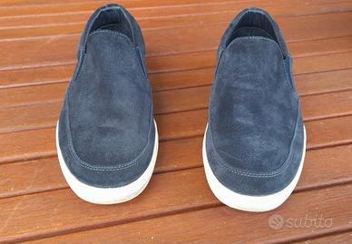 scarpe tipo mocassino