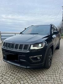Jeep Compass   S   Night Eagle full black