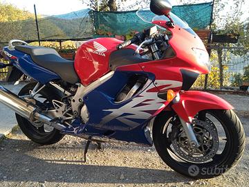 accessori e ricambi Honda CBR 600 f 1999/2000