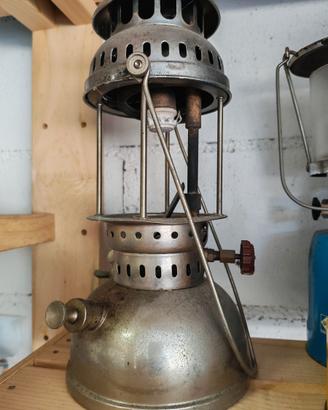 Lampada a petrolio