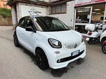 Smart ForFour 09/19 KM.23412 C. Aut. S.passion