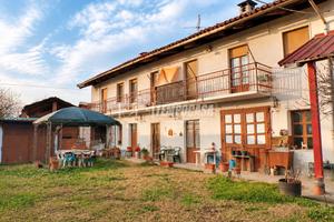 Soluzione indipendente di 300 mq