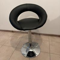 2 sgabelli in ecopelle