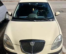 Lancia Y 1.3 Diesel-2005