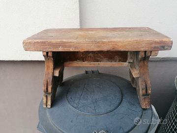 antico sgabello