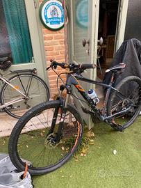 mtb scott usata pochissimo