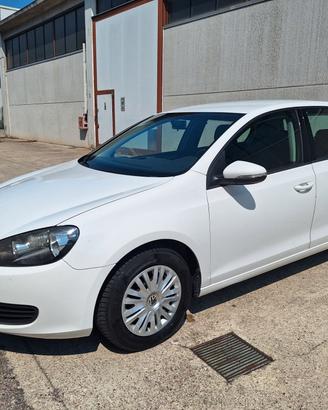 Volkswagen Golf bifuel gpl