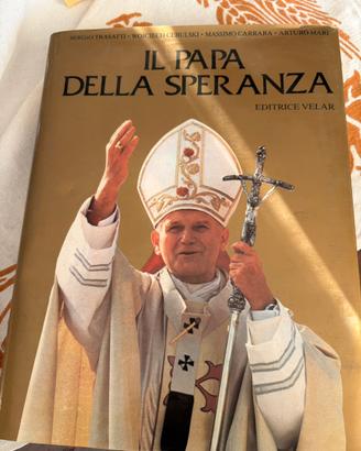 Libro Papa Giovanni Paolo II-1981-