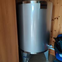 Serbatoio per liquidi alimentari lt. 500