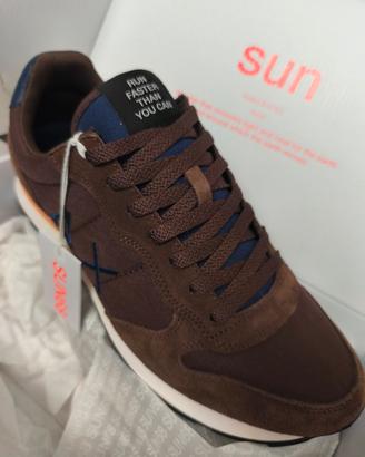 scarpe ginnastica AX nuove marroni nr.44