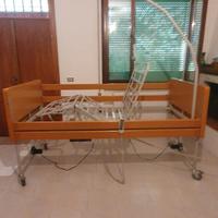 Letto elettrico ortopedico + Poltrona per anziani