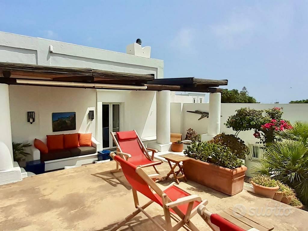 Villa di 80 m² con 3 locali a Lipari - Altro