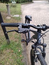 ROCKRIDER Mtb escursionismo EXPL 50 grigio scuro