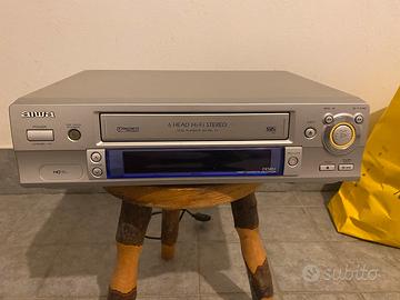 Videoregistratore VHS aiwa