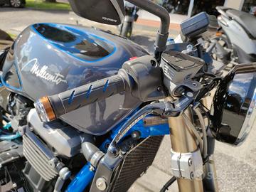 Kawasaki ZRX 1100 