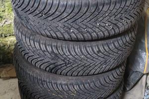 4 gomme vredestain 4 stagioni 185/60/15 dot 22