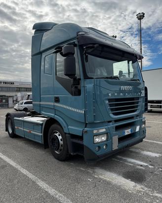 Iveco Stralis 450 euro 5 con (disco )