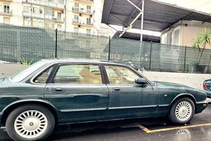 Jaguar xj6 4.0 X300
