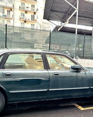 Jaguar xj6 4.0 X300