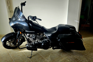 Harley davinson street glide