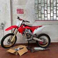 SMEMBRO crf 250 - 2010