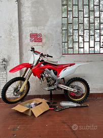 SMEMBRO crf 250 - 2010