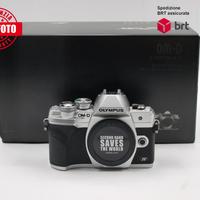 Olympus OM-D E-M10 IV