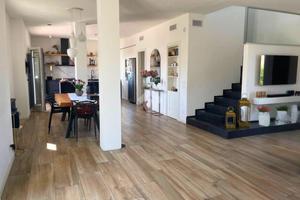 BIFAMILIARE A LEVERANO