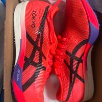 Scarpe chiodate asics