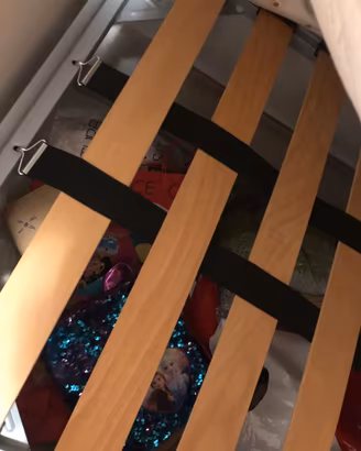 Struttura letto singolo, rete e materasso