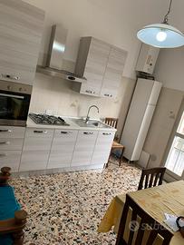 Camera a due passi dal centro città