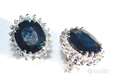 Orecchini realizzati oro bianco 18kt e 40 Diamanti