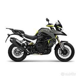 Benelli TRK 902 BENELLI XPLORER