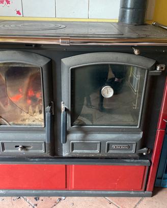 Stufa a legna dal zotto