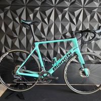 Bianchi Infinito (taglia 61)
