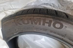 4  Pneumatici KHUMO